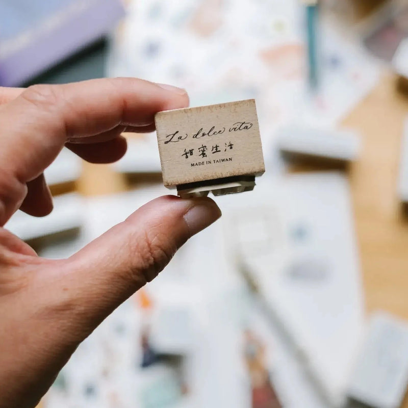 LDV Rubber Stamp: 此時此刻 (at the moment)