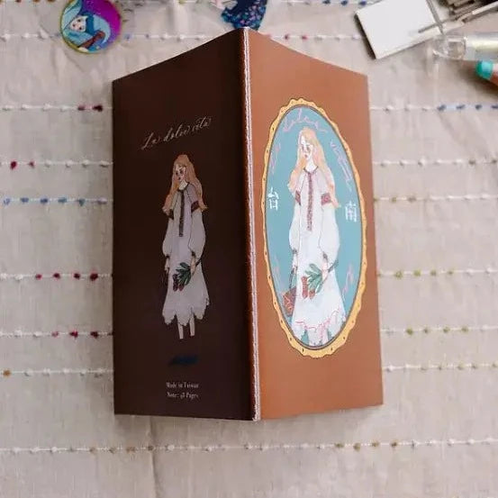 La Dolce Vita Journal Time Notebook: Tainan Embroidery Dress Girl