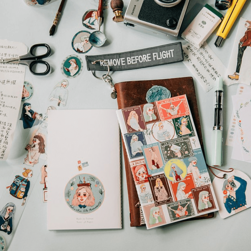 La Dolce Vita 10th Anniversary Notebook: Dearest