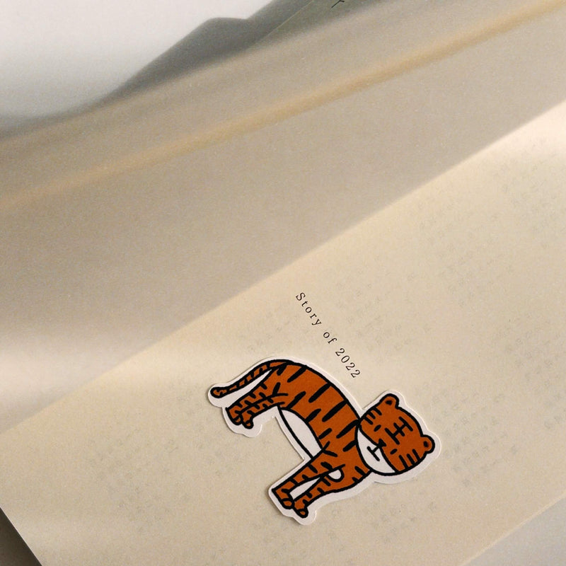 Roar Roar New Year Sticker Flakes