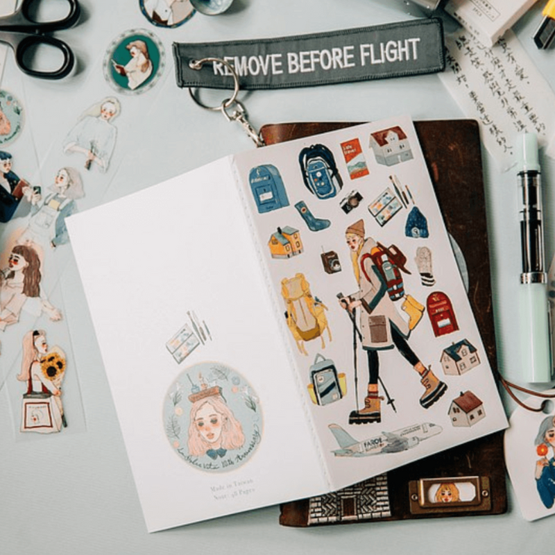 La Dolce Vita 10th Anniversary Notebook: Tuesday Hiking