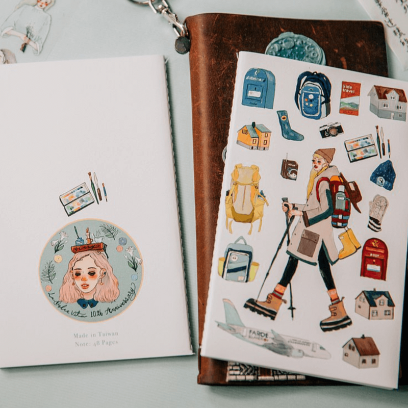 La Dolce Vita 10th Anniversary Notebook: Tuesday Hiking
